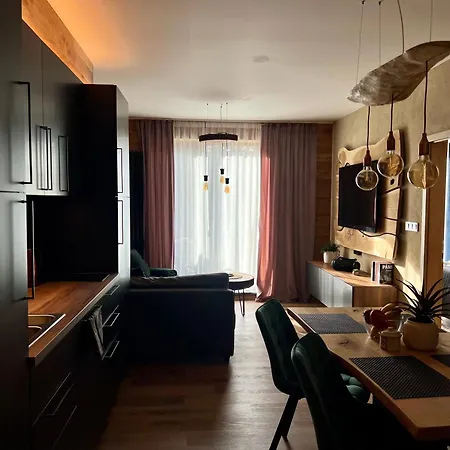 Apartament Dubovy Dul *