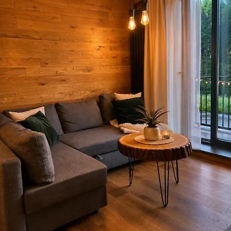 Dubovy Dul Apartman Černý Dŭl