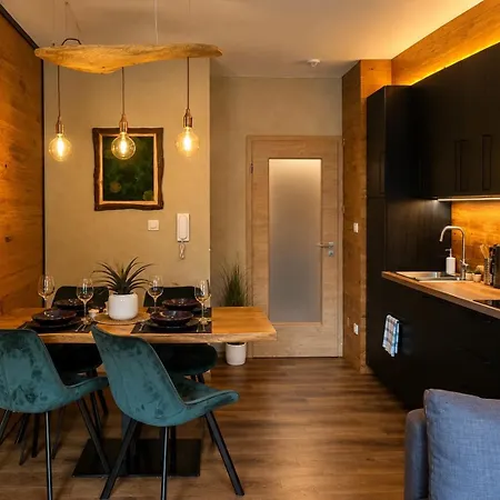 Dubovy Dul Apartment